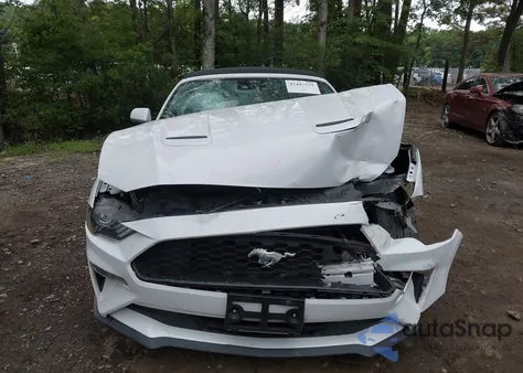 2022 Ford Mustang Ecoboost Premium z USA, uszkodzony, nr VIN 1FATP8UH6N5119260